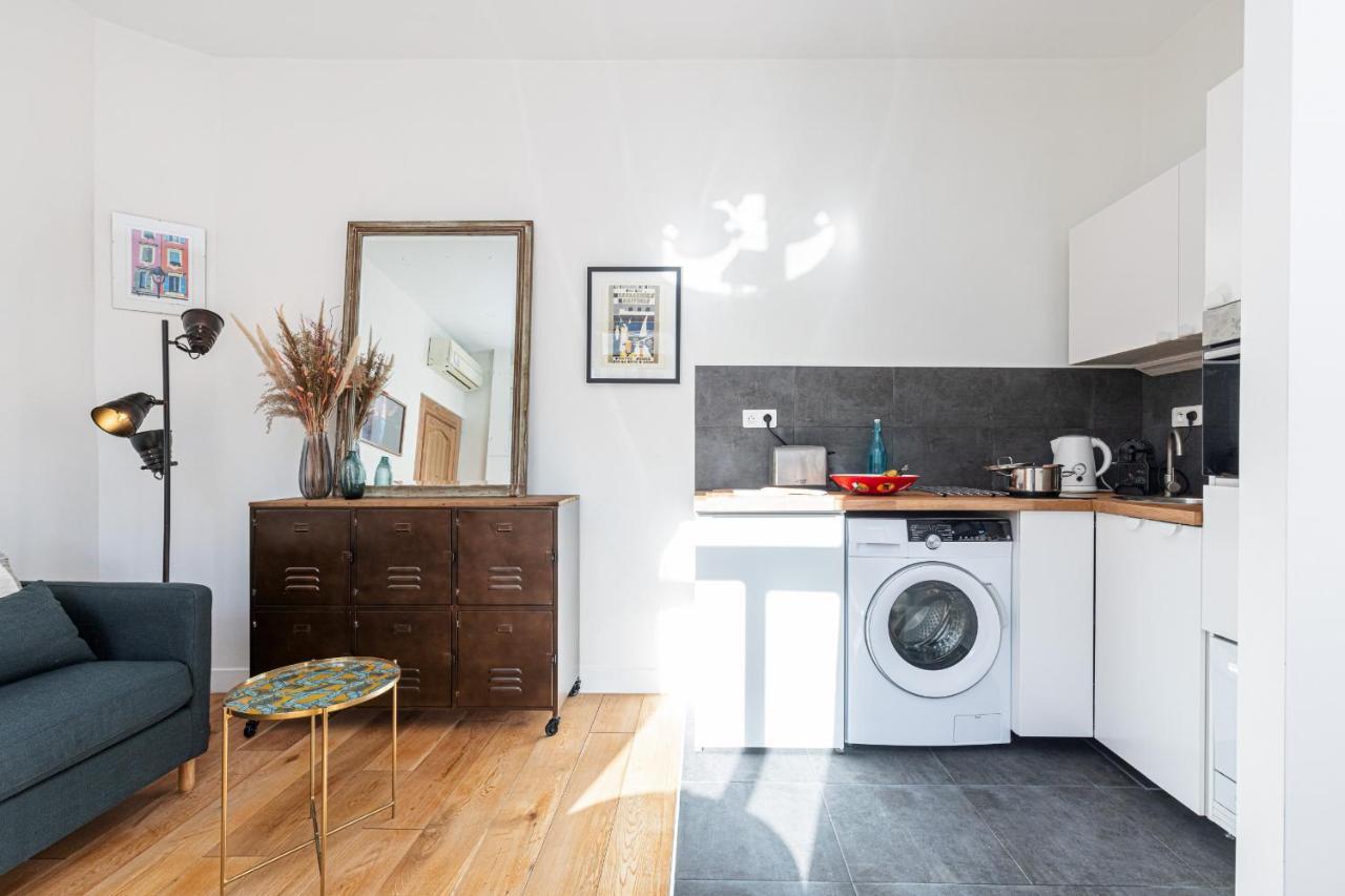 1 Bdr Downtown Near Place Massena Nice Exterior photo